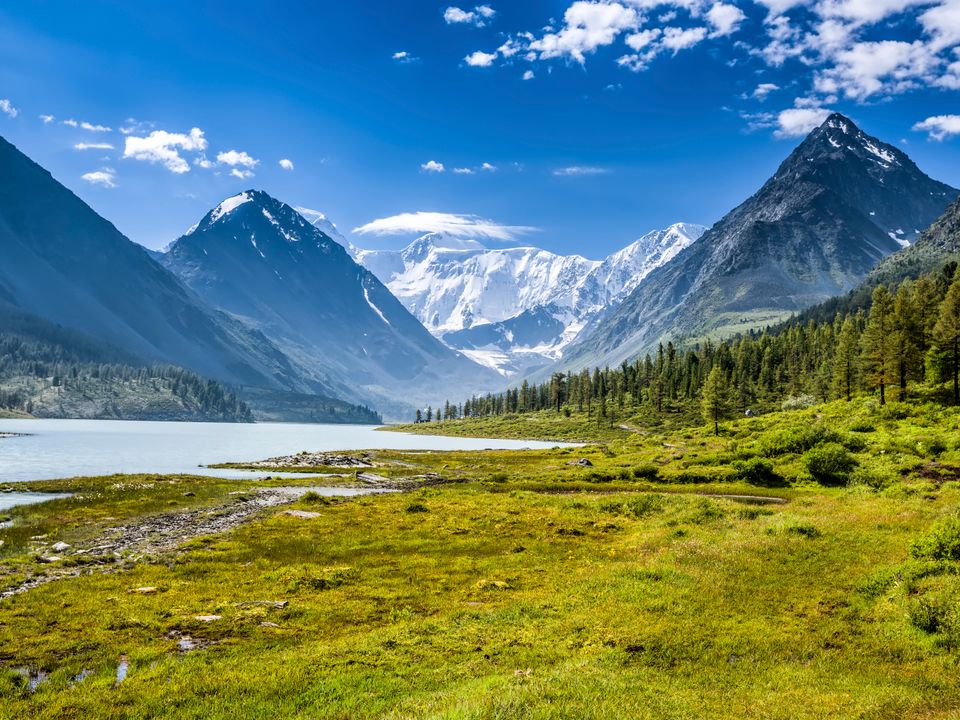Altai city