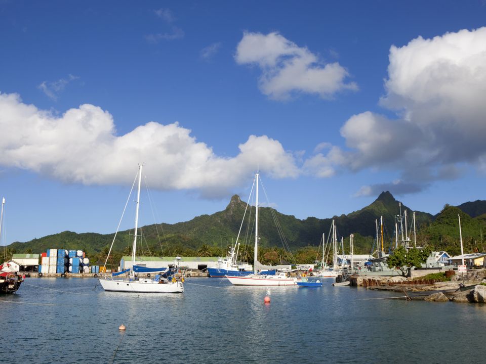 Mangaia Island city